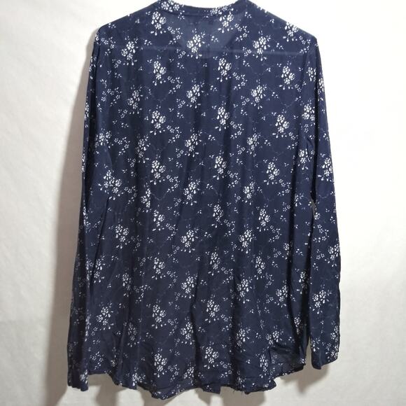 Coldwater Creek Floral Navy Silk Pintuck Women's Button Up Blouse Top Sz 16/18W - Picture 7 of 8